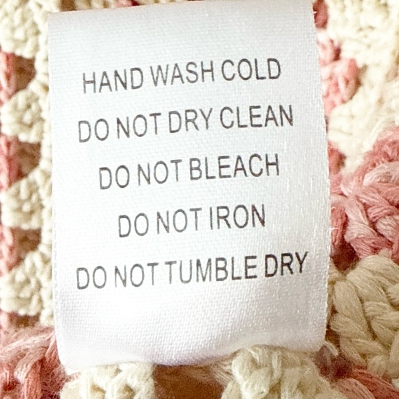 Davi & Dani Granny Square Crochet Sweater Pink and Cream Size Large Boho Shabby - Picture 9 of 10